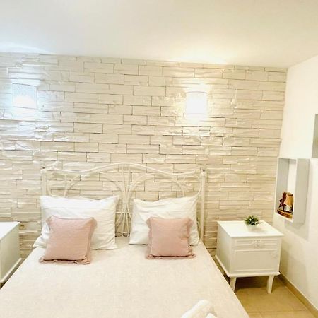 Colorful And Happy Apartment Sukosan - With Parking エクステリア 写真