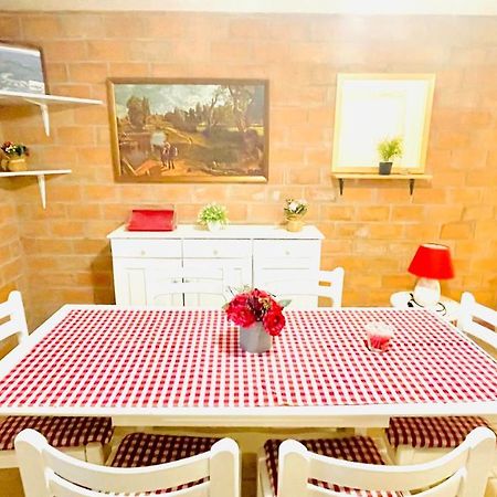 Colorful And Happy Apartment Sukosan - With Parking エクステリア 写真