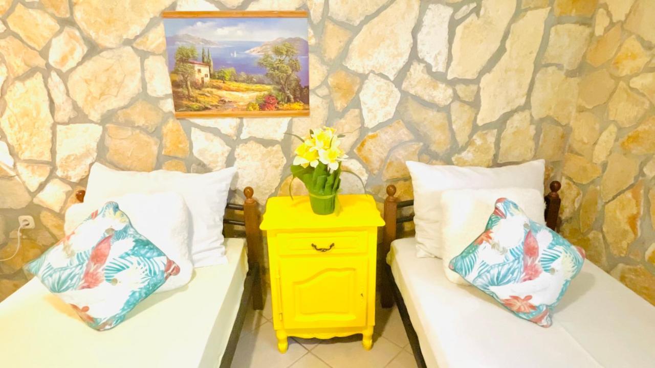 Colorful And Happy Apartment Sukosan - With Parking エクステリア 写真