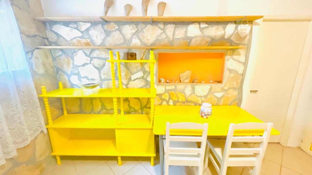 Colorful And Happy Apartment Sukosan - With Parking エクステリア 写真